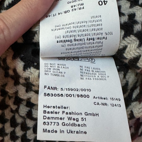 Cape plaid Basler company, size L. Brand new with tag. - Picture 6 of 8